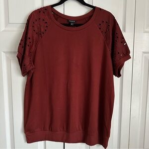 Torrid Lt Weight French Terry Crew Neck Eyelet SS Raglan Sz 0/L Chic Boho Trendy